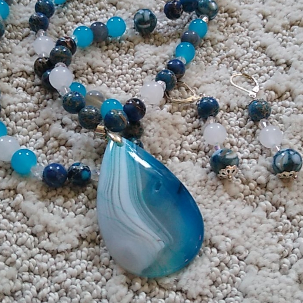 Handmade Gemstone Necklace Set Blue and White